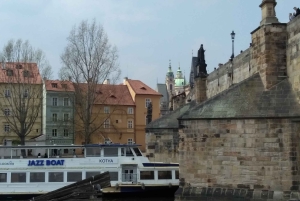 Praga: passeio turístico de ônibus e barco