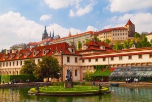 Prague Castle: 1-Hour Introduction Tour with Entry Ticket