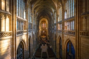 Prague: Castle and Lesser Town Walking Tour with Local Guide