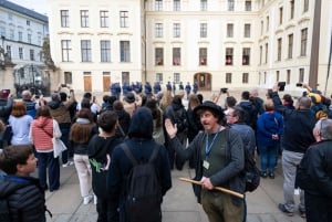 Prague: Castle Entry Ticket with Guide and River Cruise