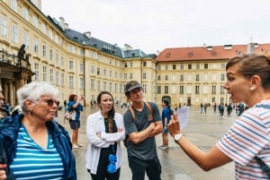 Prague: Castle Entry Ticket with Guide and River Cruise