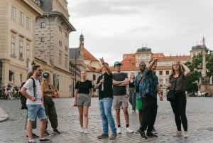 Praga: Recorrido a pie por los Jardines del Castillo y los Lugares Destacados en grupo reducido