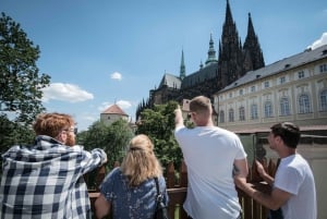 Prague: Castle Grounds & Highlights Walking Tour small-group