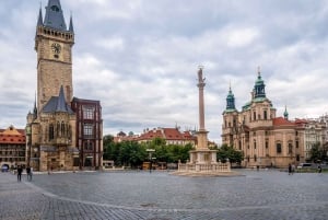 Prague: Castle, National Museum & Town Hall Tickets & Audio