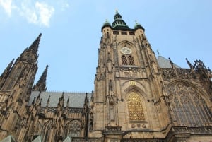 Prague Castle: Small-Group Tour with Visit to Interiors