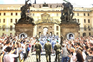 Biglietto per il Castello di Praga e audioguida con ritiro presso l'ufficio GPG