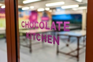 Prague: Chocotopia Chocolate Factory Tour Ticket + Workshop