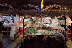 Prague: Christmas Decorations Guided Walking Tour