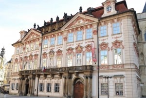 Prague: City Highlights By Bus, Boat, and on Foot