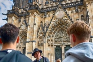 Prague: City Highlights By Bus, Boat, and on Foot