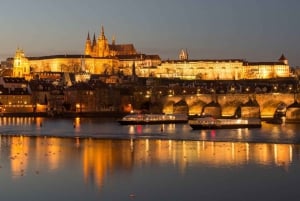 Prague: City Tour and Dinner Cruise with Hotel Pickup