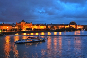 Prague: City Tour and Dinner Cruise with Hotel Pickup