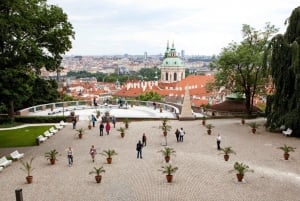 Prague City Tour with Vltava River Cruise