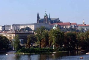 Prague: Classic City Bike Tour