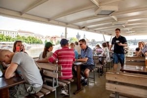 Prague Cruise: 1-Hour on the River Vltava