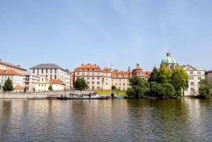 Prague Cruise: 1-Hour on the River Vltava