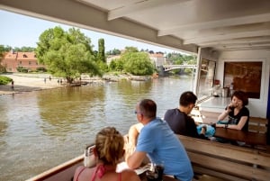 Prague Cruise: 1-Hour on the River Vltava