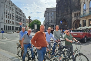 Recorrido en bicicleta eléctrica por la ciudad de Praga: 2 horas