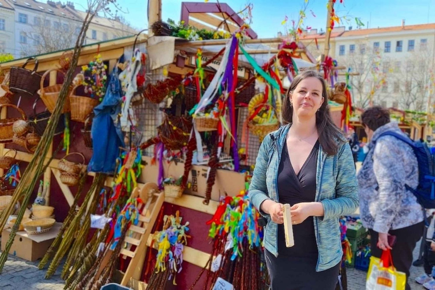 Praga: Excursión a los Mercados de Pascua con Tradiciones y Aperitivos Checos