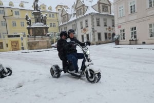 Prague: Electric Trike Viewpoints Tour