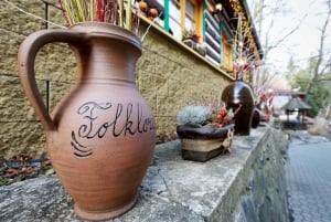 Prague: Evening Folklore Garden Party with Traditional Menu