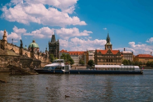 Prague: Evening Vltava River Eco Cruise with Prosecco