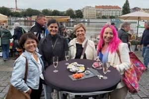 Prague: Farmers Market and Brunch Class with Celebrity Chef