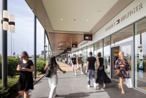 Prague: Fashion Arena Prague Outlet Half-Day Shopping Tour