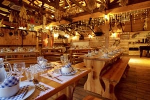 Prague: Folk Dancing Dinner Experience