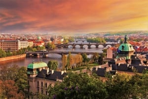 Prag: Heldagstur i den gamle bydel, flodkrydstogt og Prags borg