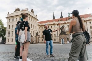 Prag: Heldagstur i den gamle bydel, flodkrydstogt og Prags borg
