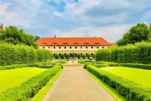 Prague: Full-Day Private Tour of Prague - 5 hours