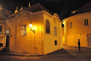 Prague: Ghost Tour