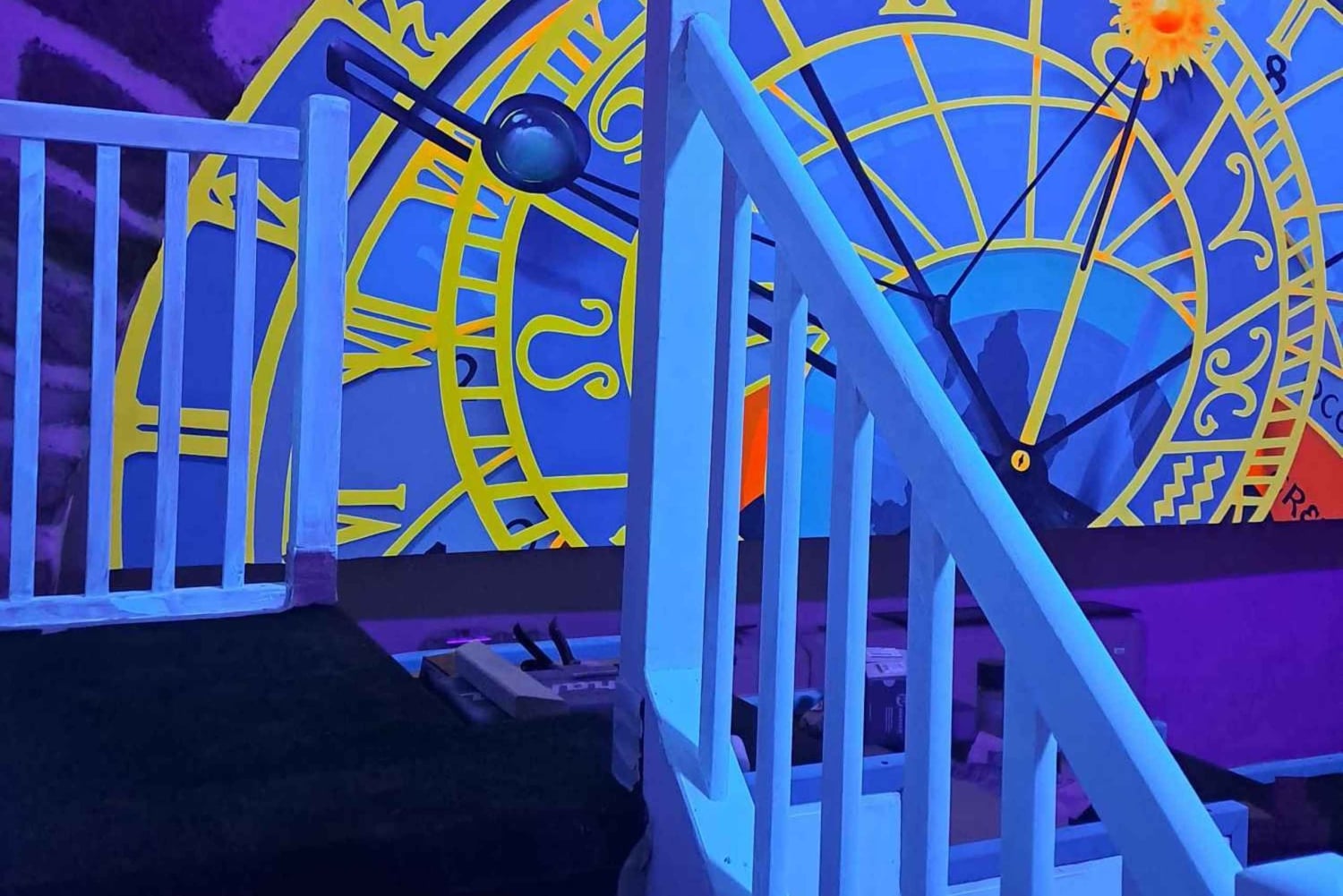 Prag: Glow Golf Minigolfspiel mit UV-Licht