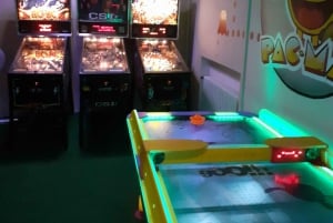 Prague: Glow Golf Mini Golf Game by UV Light