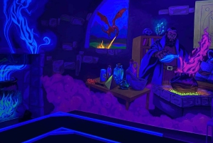 Prag: Glow Golf Minigolfspiel mit UV-Licht