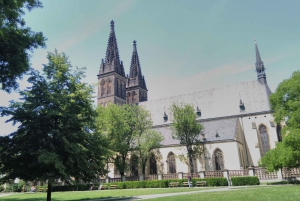 Prague: Guided Scooter Tours