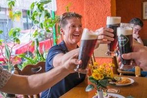 Prague: Food and Beer Guided Walking Tour with Tastings