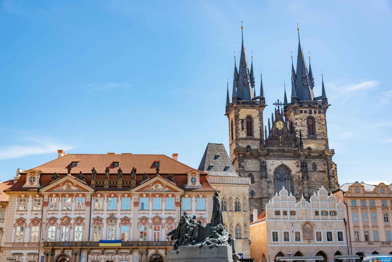 Prague: Highlights of Prague Private Half-Day Tour by Car