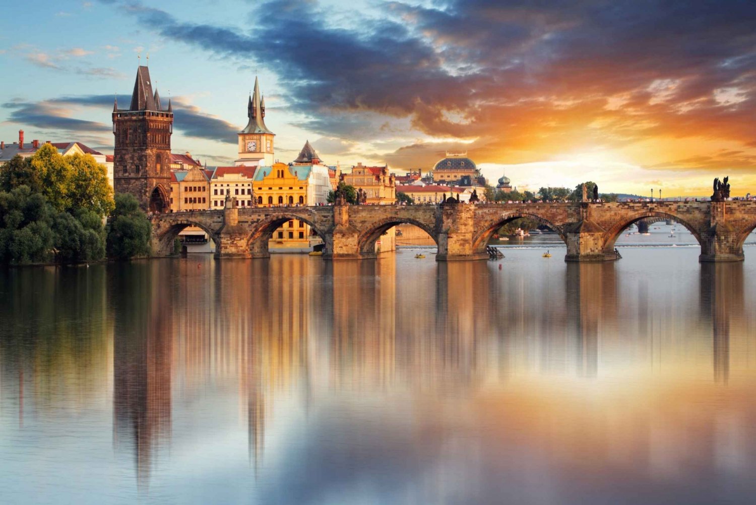 Prague: Highlights Self-Guided Scavenger Hunt & Walking Tour