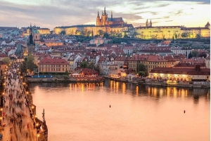 Prahan historialliset kohokohdat, mukaan lukien Loretan luostarikierros