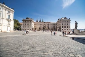 Prague Hradcany Castle, St Vitus Cathedral Tour with Tickets