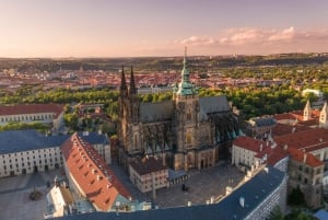 Prague Hradcany Castle, St Vitus Cathedral Tour with Tickets