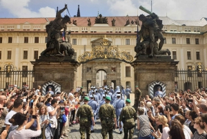 Prague: Iconic Insider Exterior Grand Walking Tour