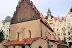 Prague: Jewish Quarter Walking Tour with Admission Tickets
