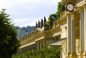 Prag: Karlovy Vary & Loket-tur med varma källor och slott