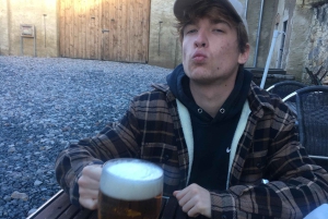 Prague: Local Neighborhoods and Pubs Walking Tour