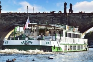 Prague: Lunch Cruise on Vltava River with open Buffet