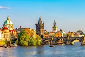 Prague: MegaCombo Tickets with Castle, Cruise & Walking Tour