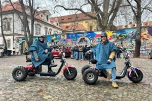 Prahan luostari & panoraamanäköalapaikka Electric Trike Tour - kierros moottoripyörällä